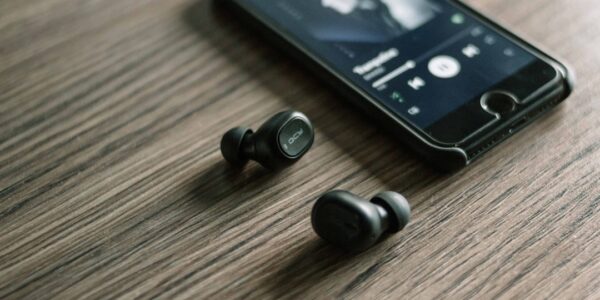 Photo Wireless earbuds